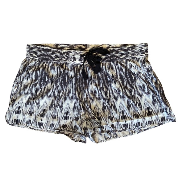 Black, White, and Gray Silk Joie Shorts in Size Medium - Picture 1 of 9